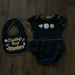 EUC Steelers Onsie Dress and Bib 0-3m